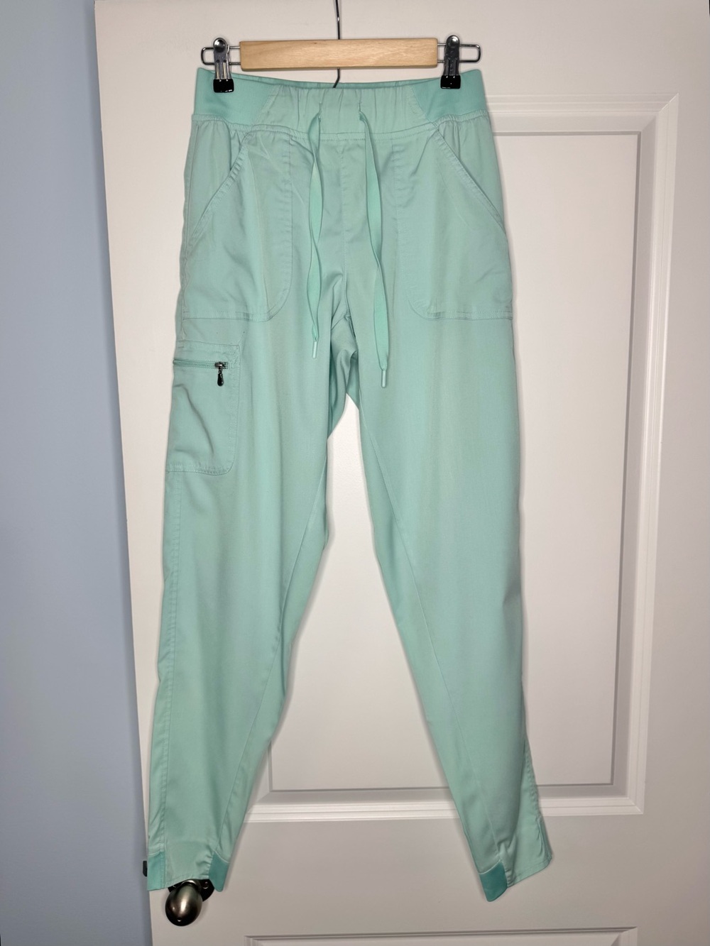 🍓6/$15🍓 Aqua Jogger Scrub Pants